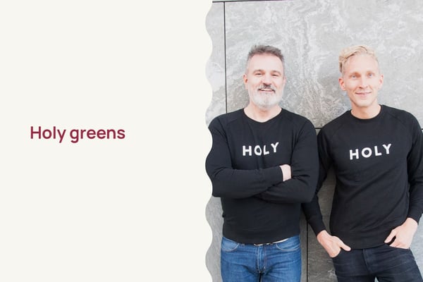 På bilden syns grundarna av Holy Greens, David och Nebojsa.